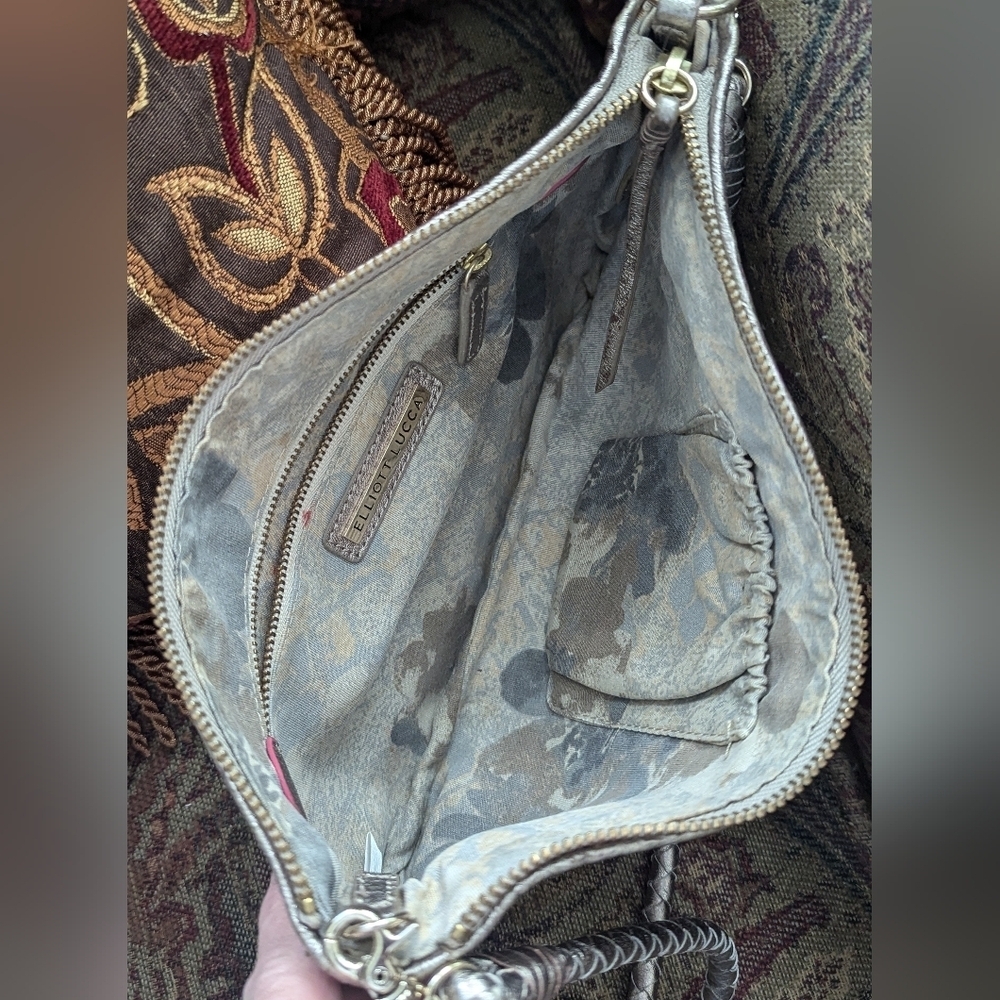 Elliott Luca Woven Crossbody - Picture 4 of 12